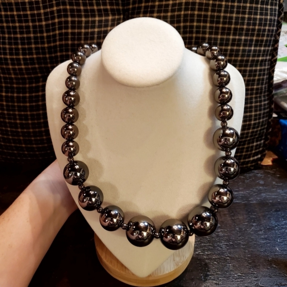 Gunmetal bead necklace and earrings